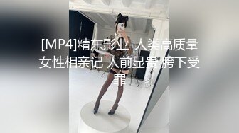 【泰国红灯区探花】眼镜哥约短发妹啪啪，颜值依然高，又乖巧听话，大展神威干得气喘吁吁都高潮