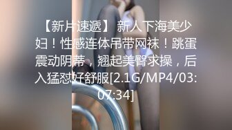 抖音红帅哥人家里自嗨(推荐) 