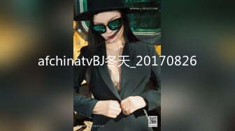 漂亮美女吃鸡啪啪 被大吊猛小伙多姿势操的求饶 逼都快操废了