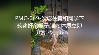 -骚熟女3男1女4P啪啪 穿上灰丝69口交一起玩弄边口边后入