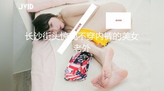 几个男的拉个小妹小巷子里逼着小妞吃鸡鸡