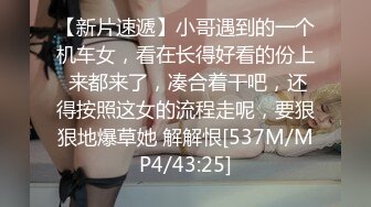 ❤️❤️胸前纹身颜值美女，洗完澡大秀一波，干净超肥美穴，跳蛋假屌轮番上，骚穴淫水直流