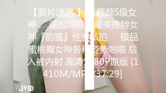 [MP4/ 2.04G] 双女杯性感姐妹花露脸精彩4P，无毛白虎逼高颜值一起床上伺候大哥